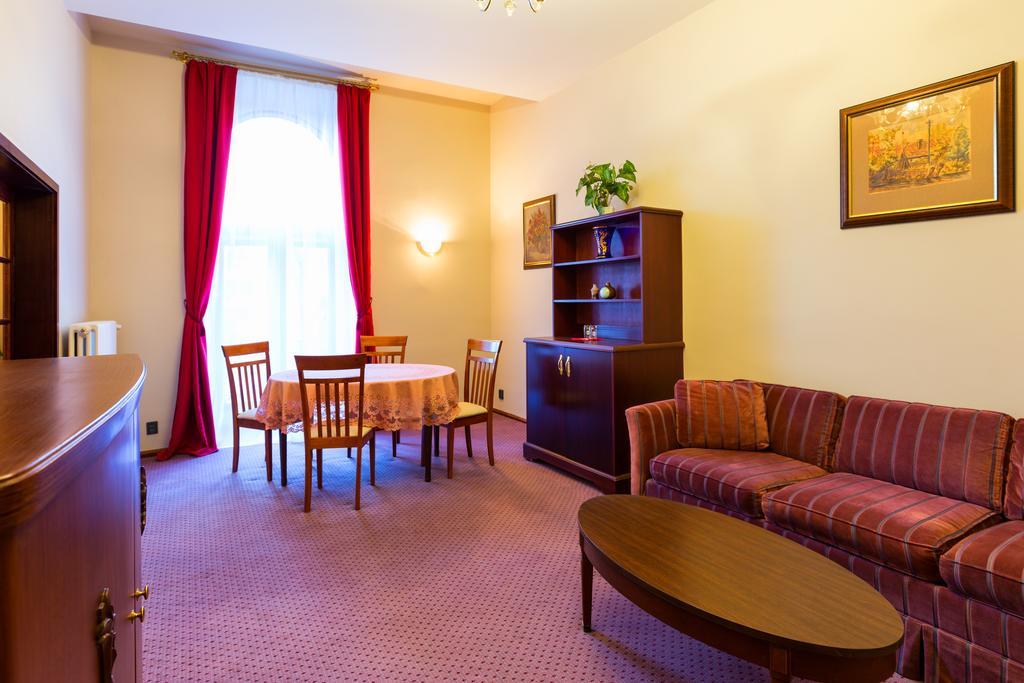 Hotel Continental Plzeň Exterior foto