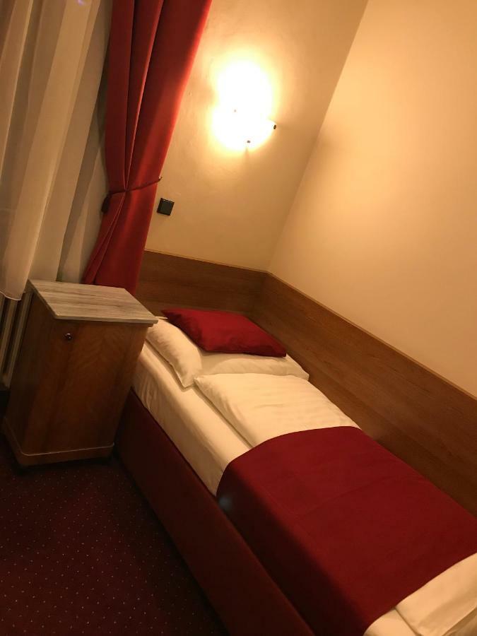 Hotel Continental Plzeň Exterior foto
